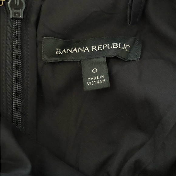 Banana Republic summer floral halter dress - Picture 3 of 3